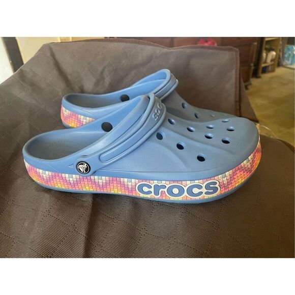 CROCS | Shoes | Crocsbayaband Chevron Band Slip On Clogs  display picture 1